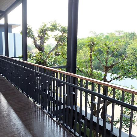 De Vine House Hotel Rojet Kültér fotó