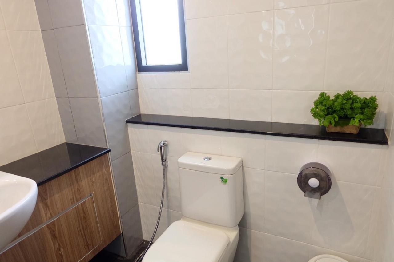 De Vine House Hotel Rojet Kültér fotó